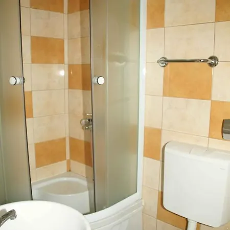 Отель Apartman Jana A Валево