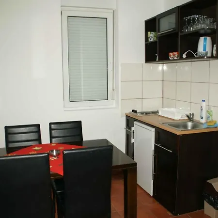 Apartman Jana A Отель *